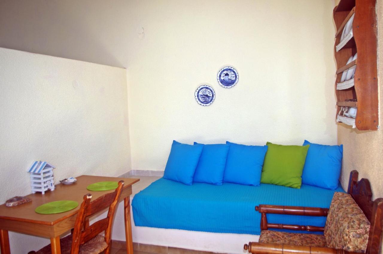 Rania Studios Poros Town Room photo