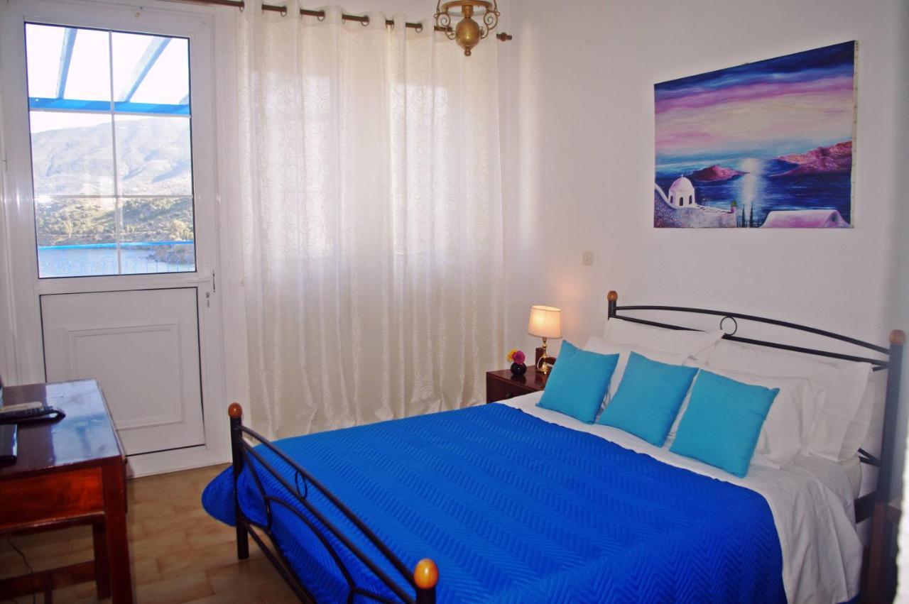 Rania Studios Poros Town Exterior photo